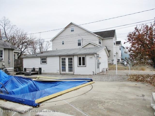 3 Walnut Terrace Keyport, NJ 07735 - Photo 6 of 17 352-820018_-_Cottage_and_Pool