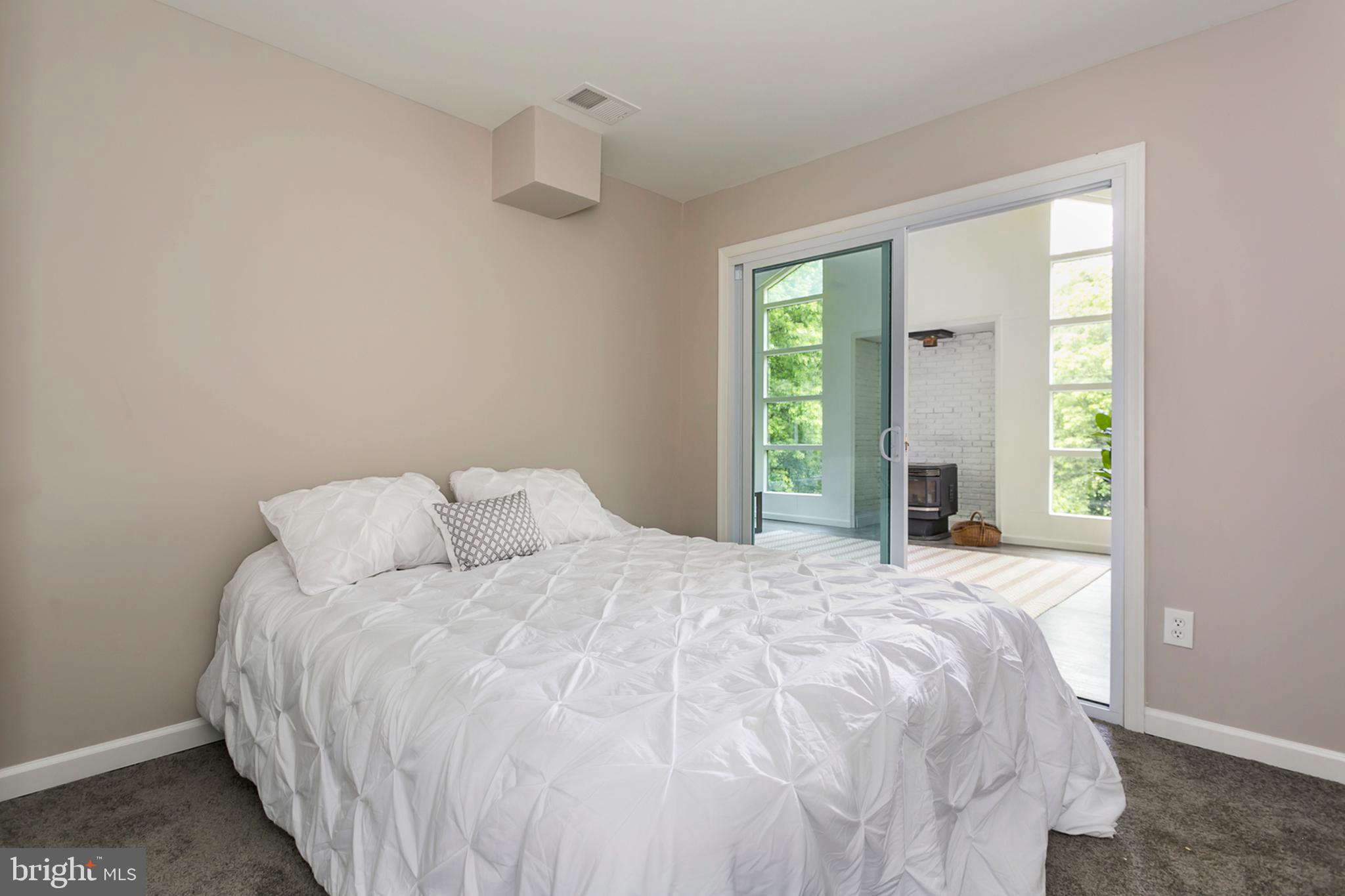 9237 Gue Road Damascus, MD 20872 - Photo 22 of 35