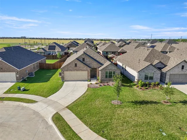 $459,000 | 1421 Avalon Court, Celina, TX 75009