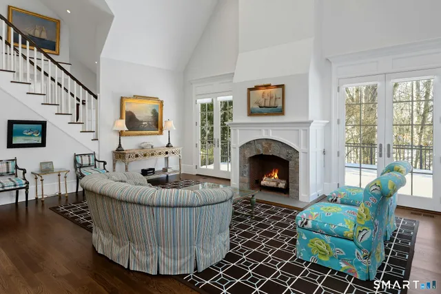 $3,075,000 | 2 Settlers Trail, Unit 2, Darien, CT 06820