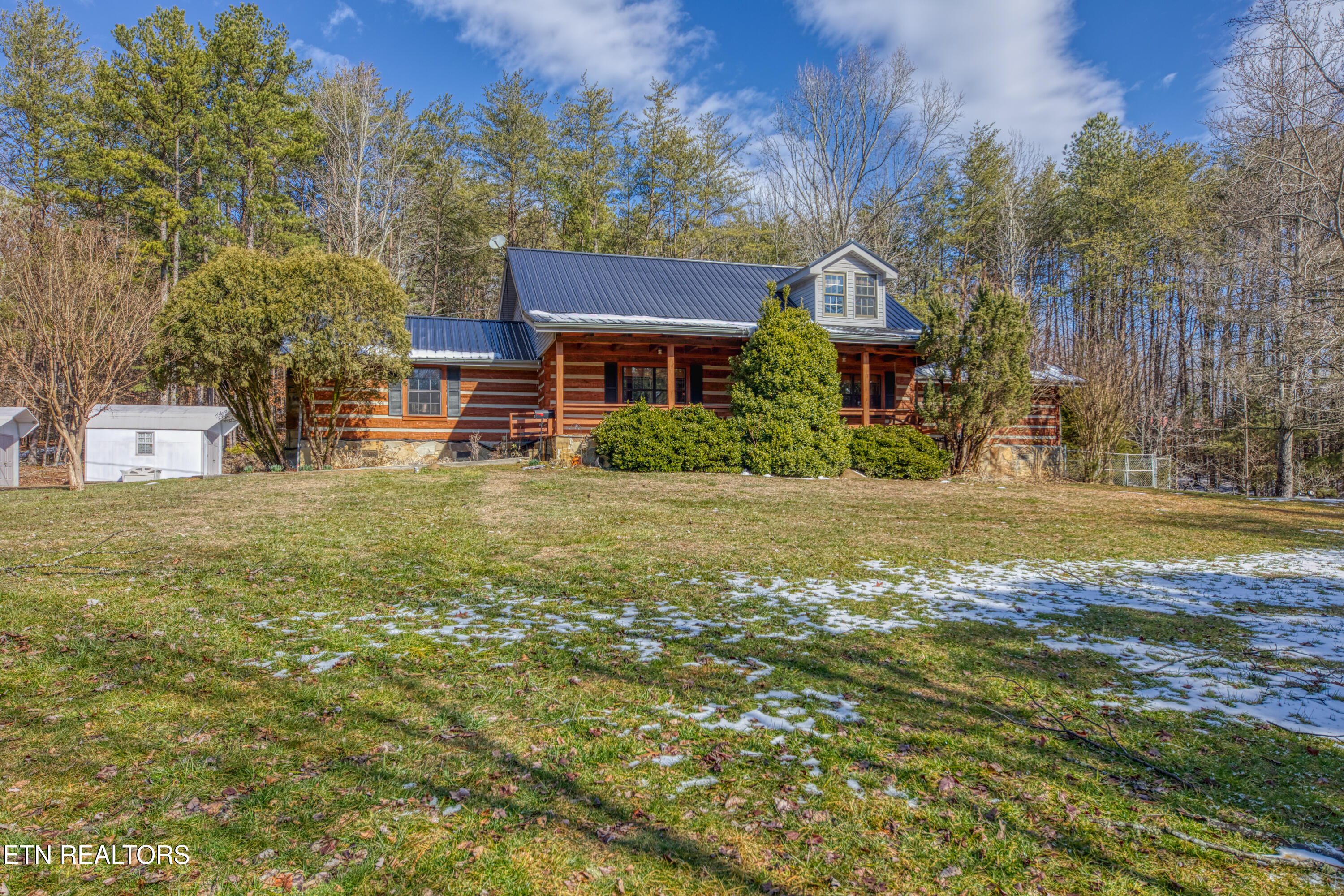 686 Thomas Road Sevierville, TN 37876 - Photo 1 of 43 Front