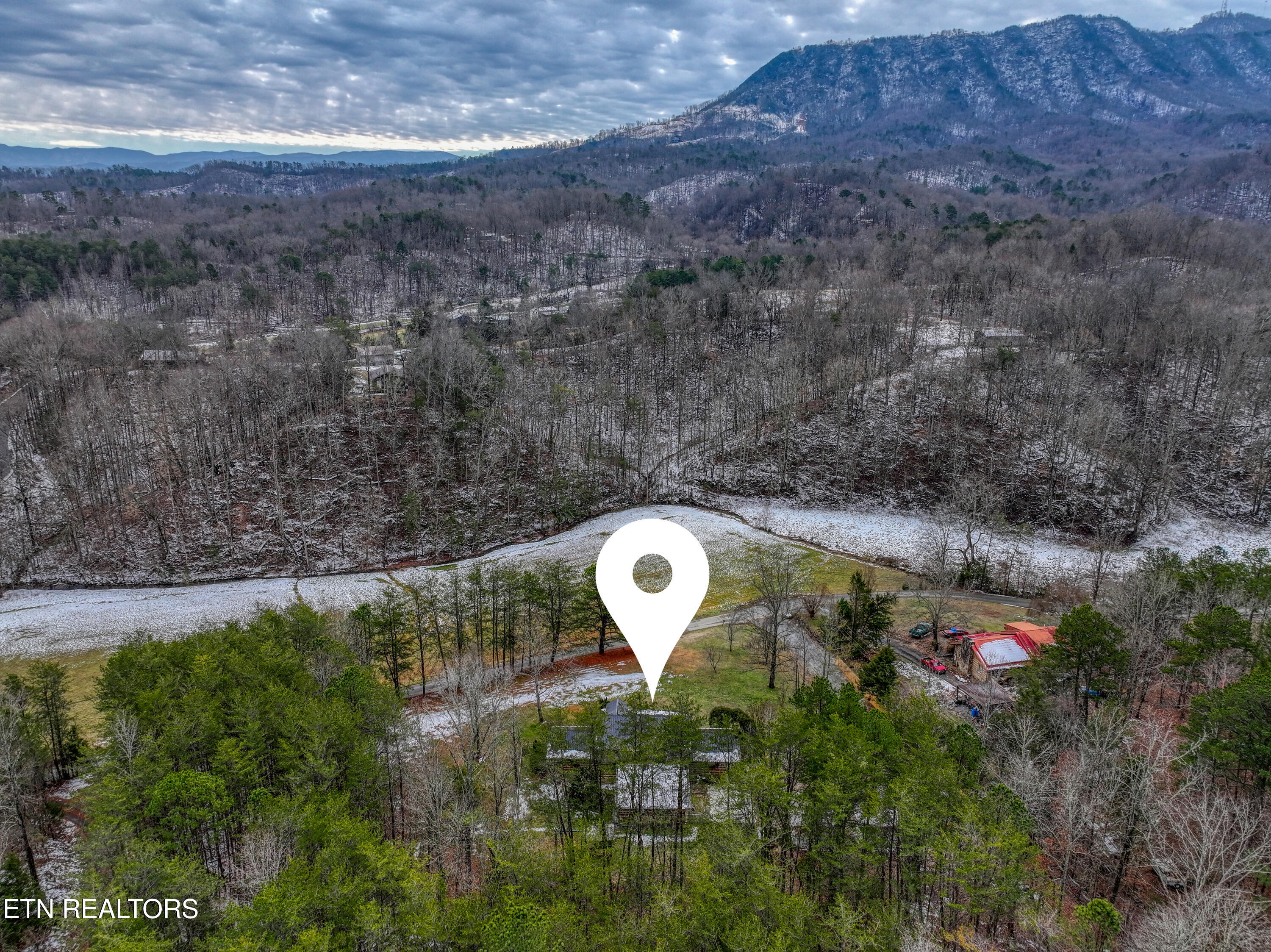 686 Thomas Road Sevierville, TN 37876 - Photo 22 of 43 View