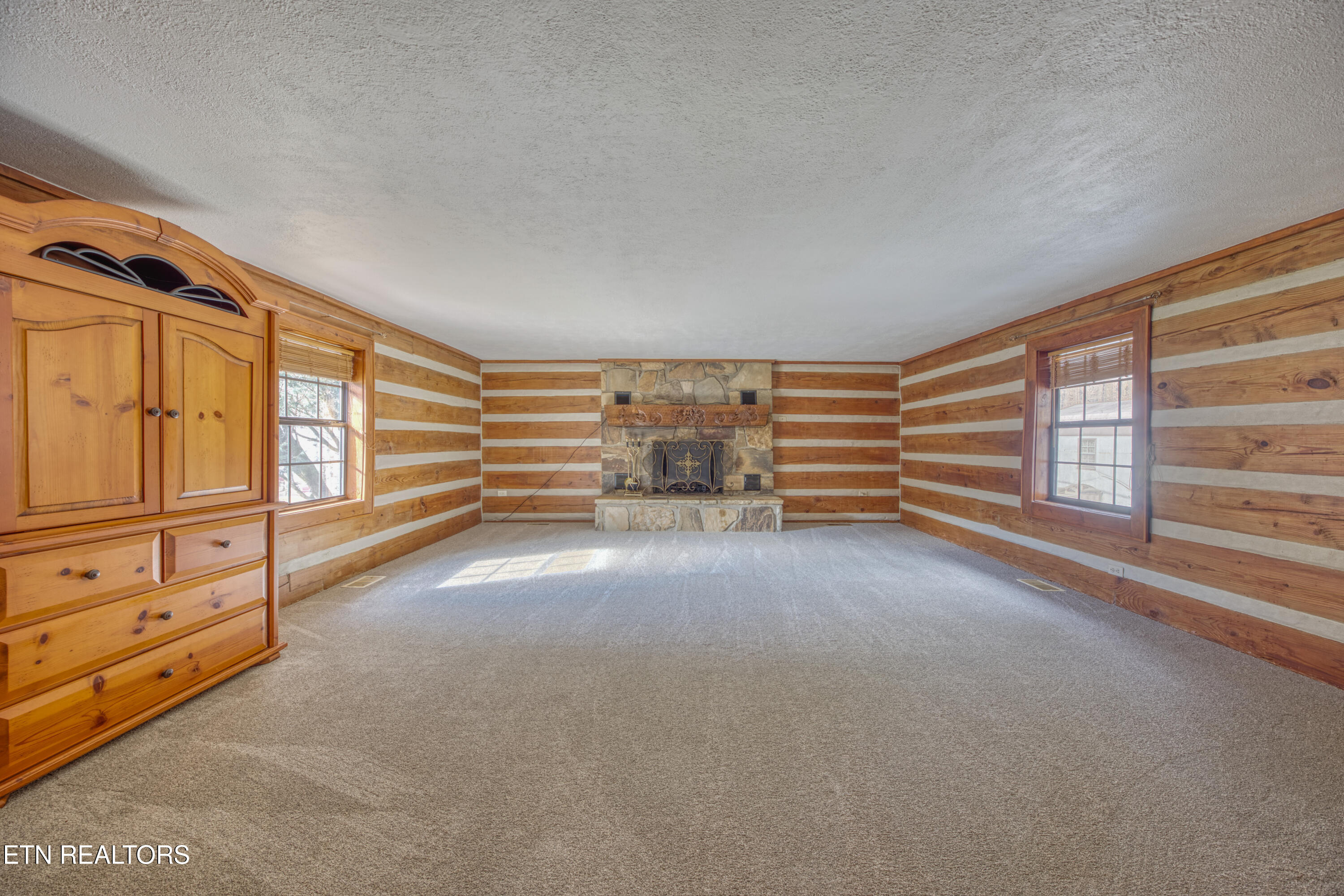 686 Thomas Road Sevierville, TN 37876 - Photo 27 of 43 Great Room
