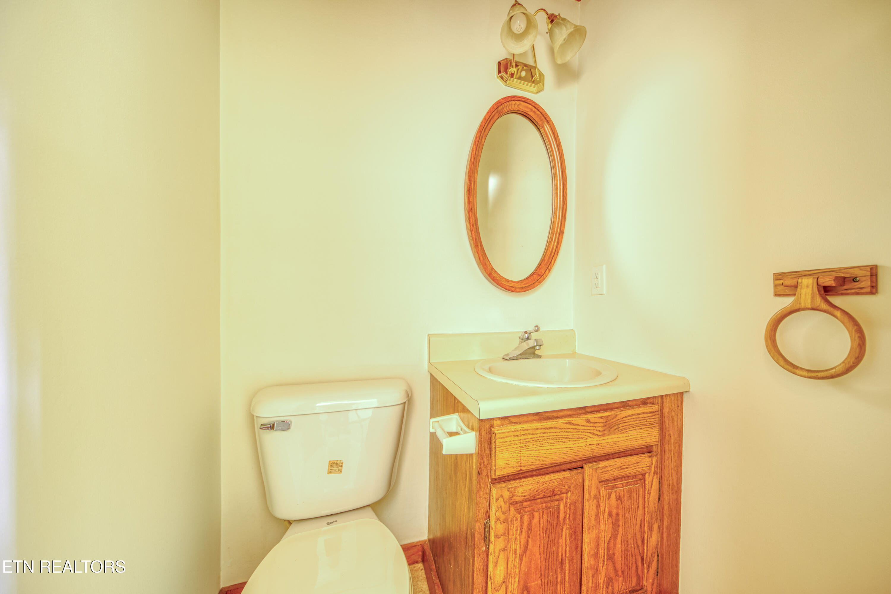 686 Thomas Road Sevierville, TN 37876 - Photo 32 of 43 Half Bath off the Kitchen