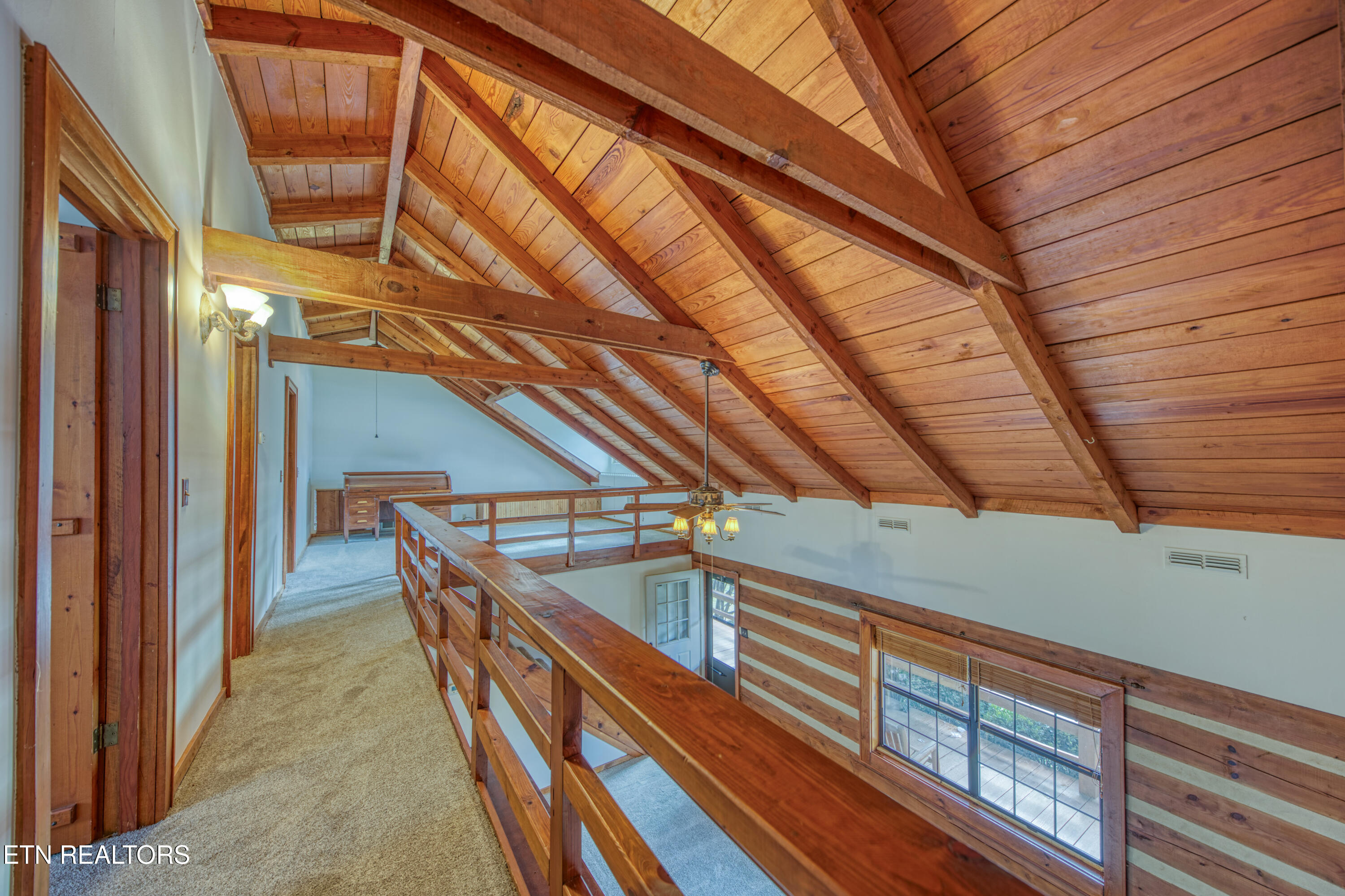 686 Thomas Road Sevierville, TN 37876 - Photo 39 of 43 Second Level