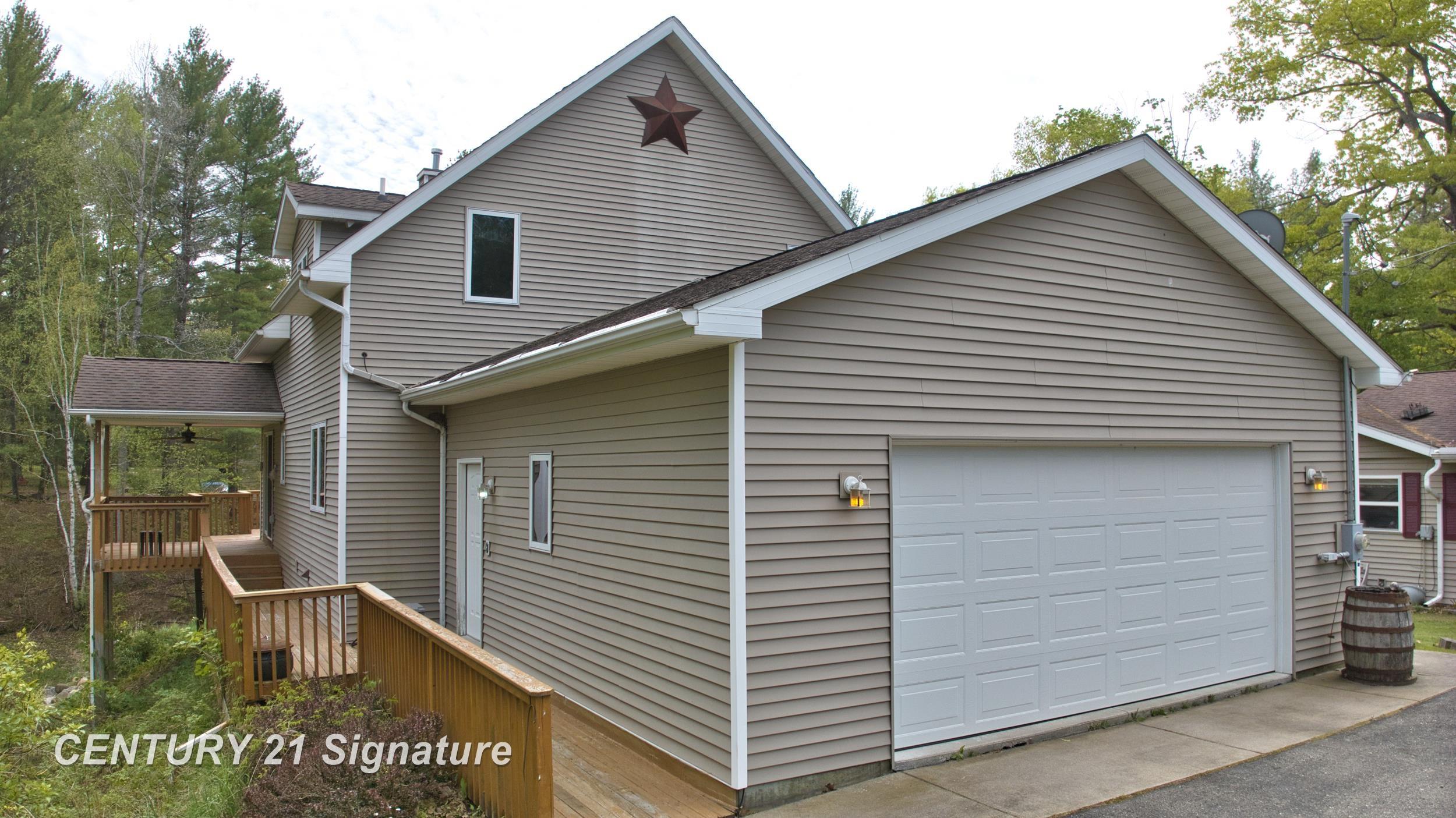1724 Middle Point Drive Alger, MI 48610 - Photo 31 of 53