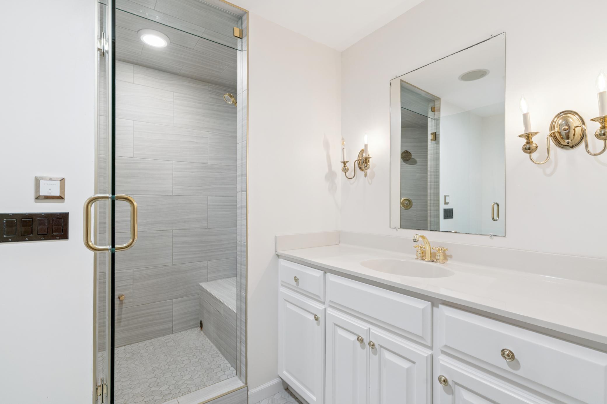 7005 Valley View Road Edina, MN 55439 - Photo 46 of 50 Gallery Image 46