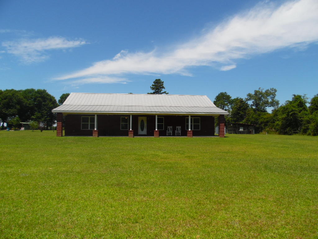 1599 King Lake Road DeFuniak Springs, FL 32433 - Photo 3 of 35 SAM_1641