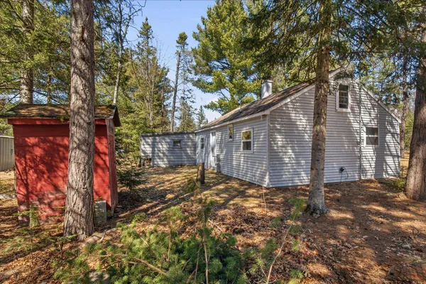 $124,900 | N11765 Deer Lake Road, Athelstane, WI 54104