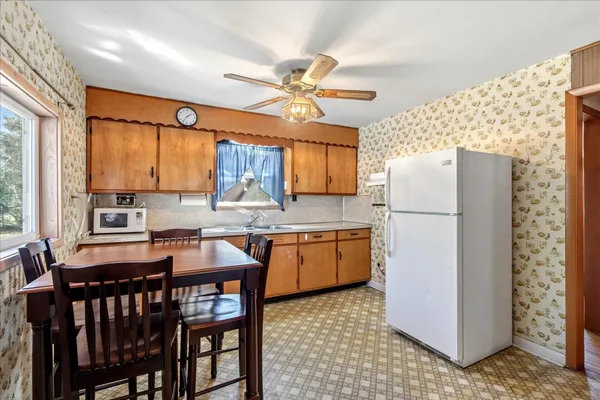 $124,900 | N11765 Deer Lake Road, Athelstane, WI 54104