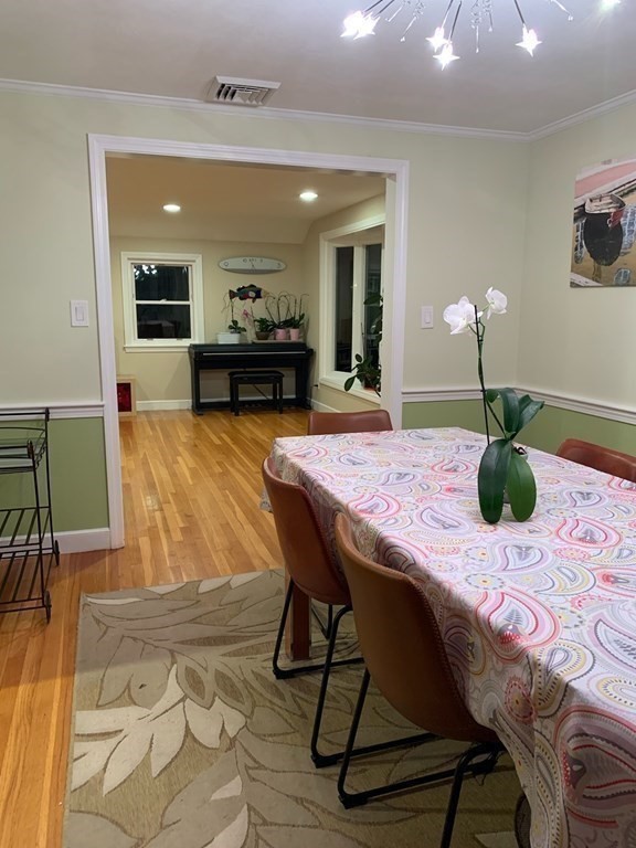 39 Wayland Hills Road Wayland, MA 01778 - Photo 6 of 18 Gallery Image 6