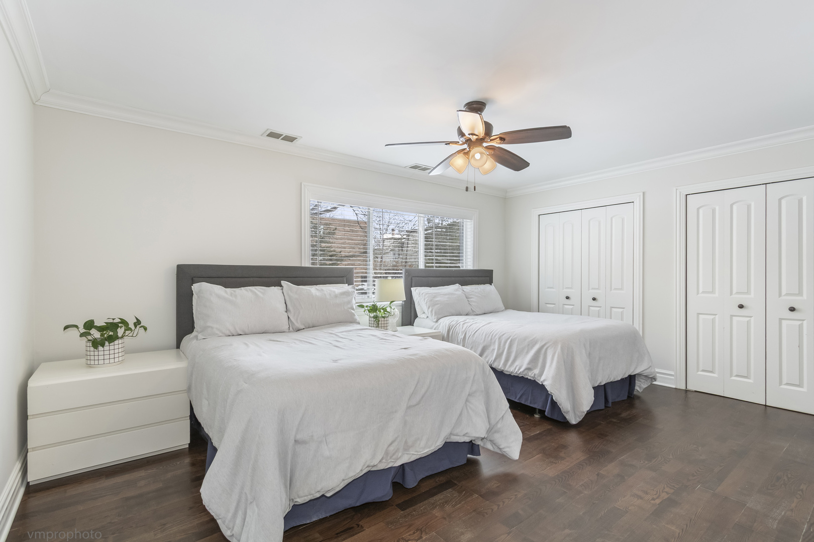 925 Spring Hill Drive, Unit 101 Northbrook, IL 60062 - Photo 9 of 16