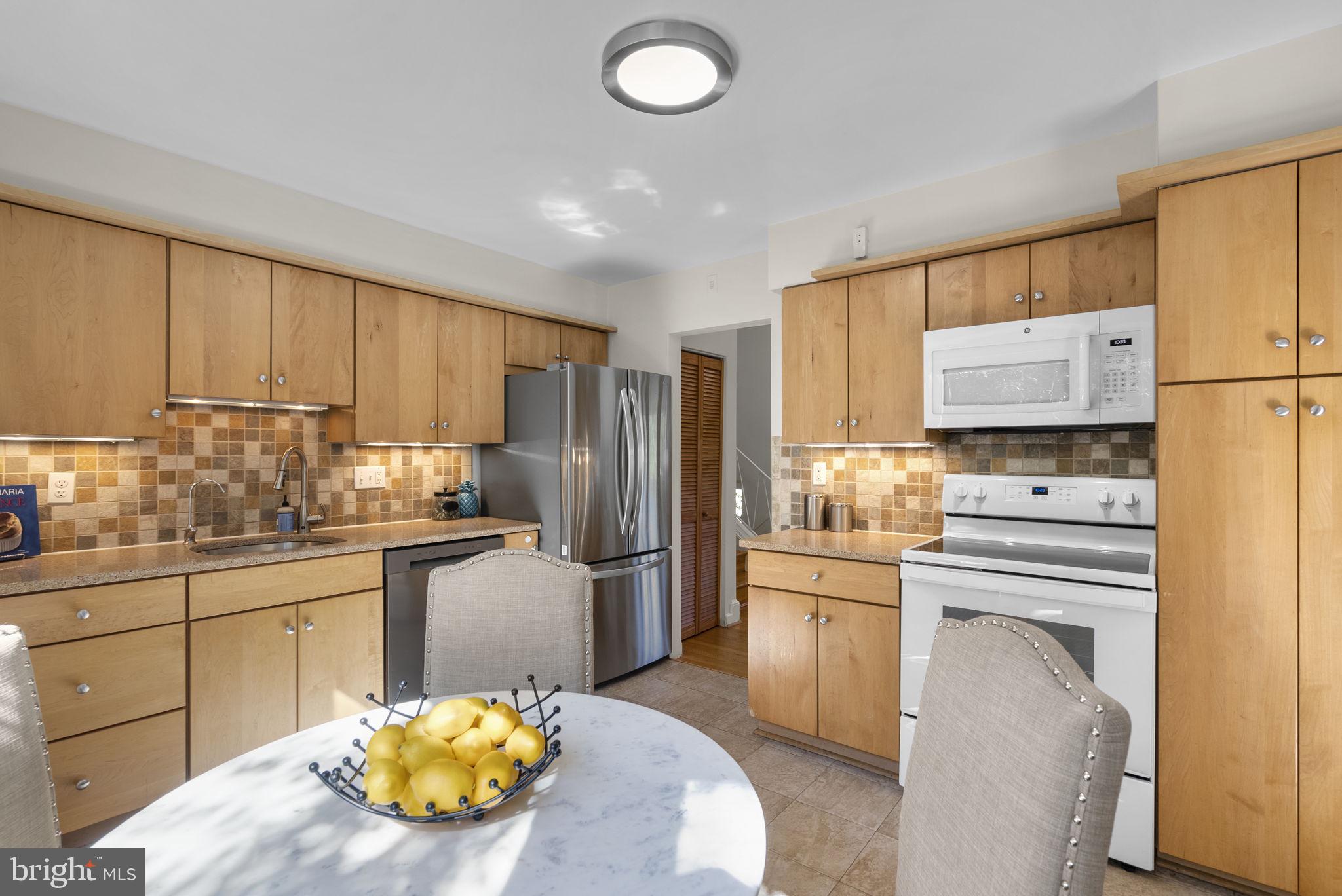 8810 Spring Valley Road Chevy Chase, MD 20815 - Photo 9 of 28 Gallery Image 9