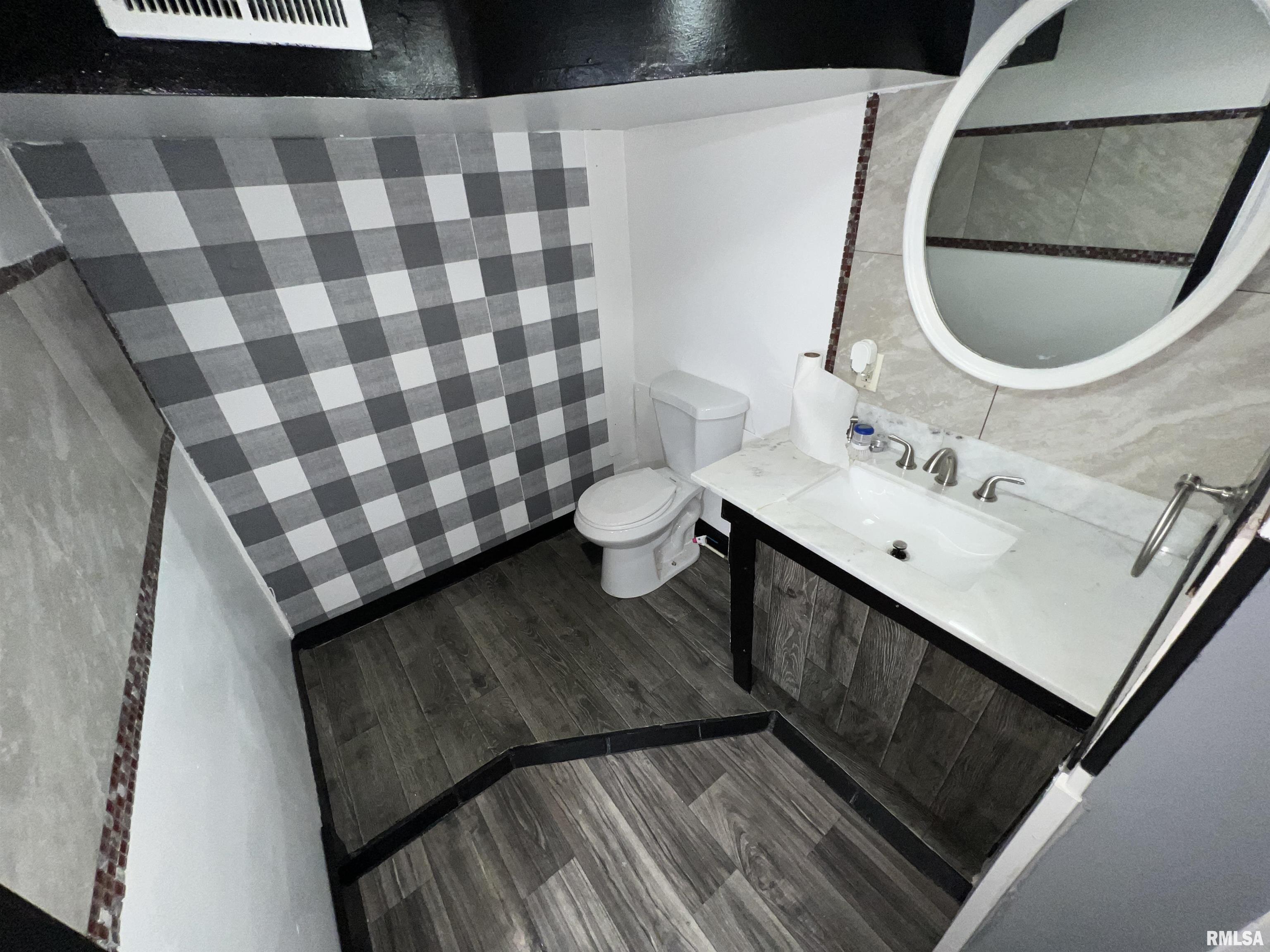 416 West Main Street, Unit A Peoria, IL 61606 - Photo 12 of 13