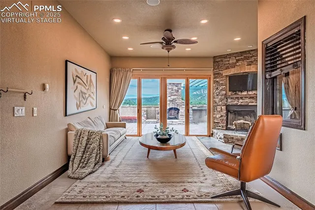 $1,399,000 | 900 Meadow Lane, Gardner, CO 81040