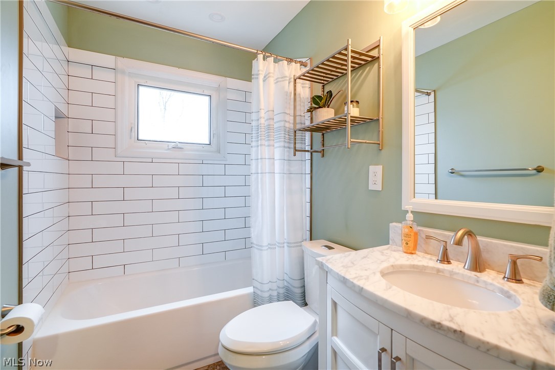 1018 Worden Road Wickliffe, OH 44092 - Photo 8 of 22 Gallery Image 8