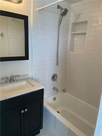 $2,850 | 31696 3rd Avenue, Unit C, Laguna Beach, CA 92651