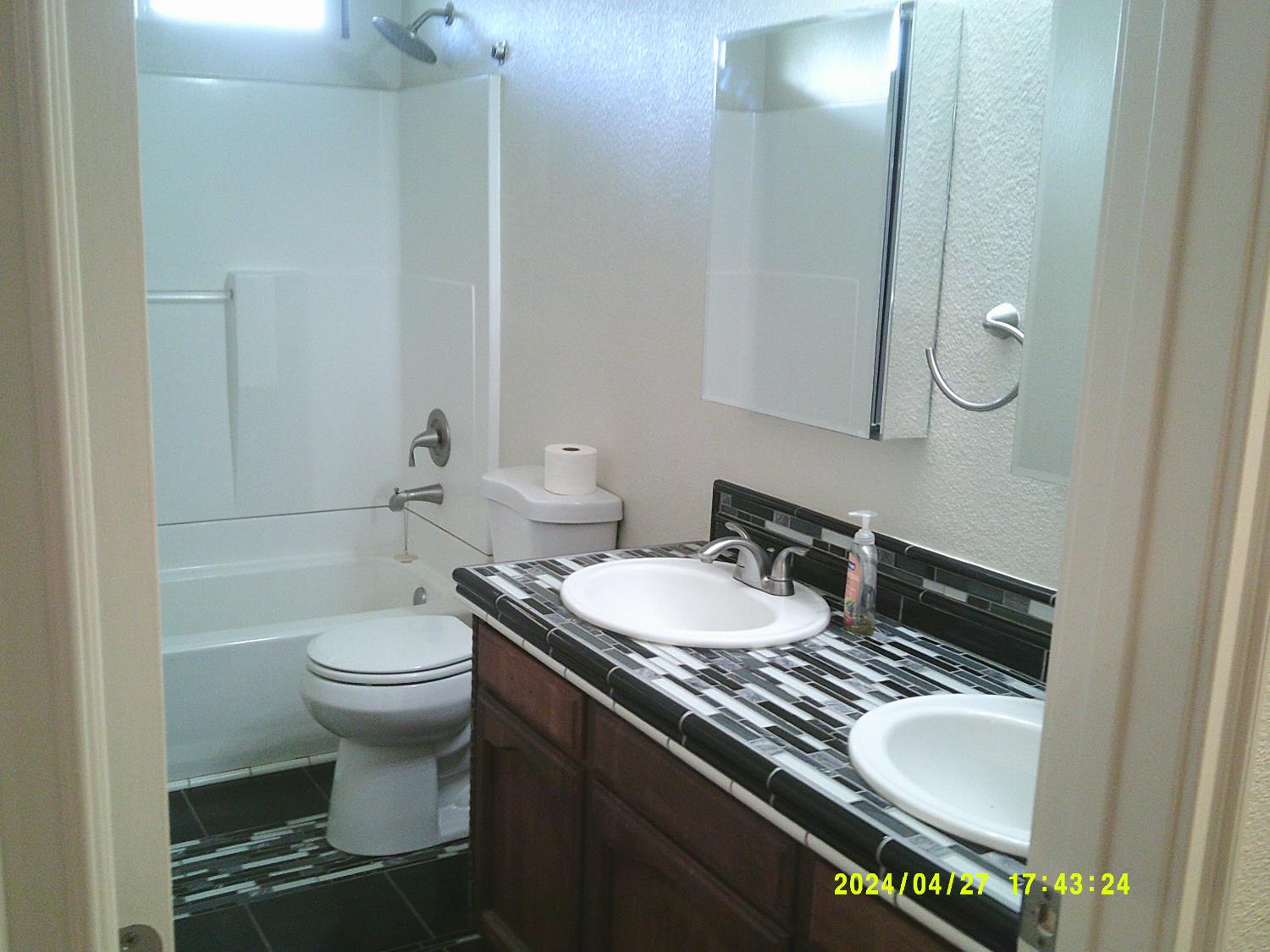 25544 Honda Road Madera, CA 93638 - Photo 14 of 21 Gallery Image 14