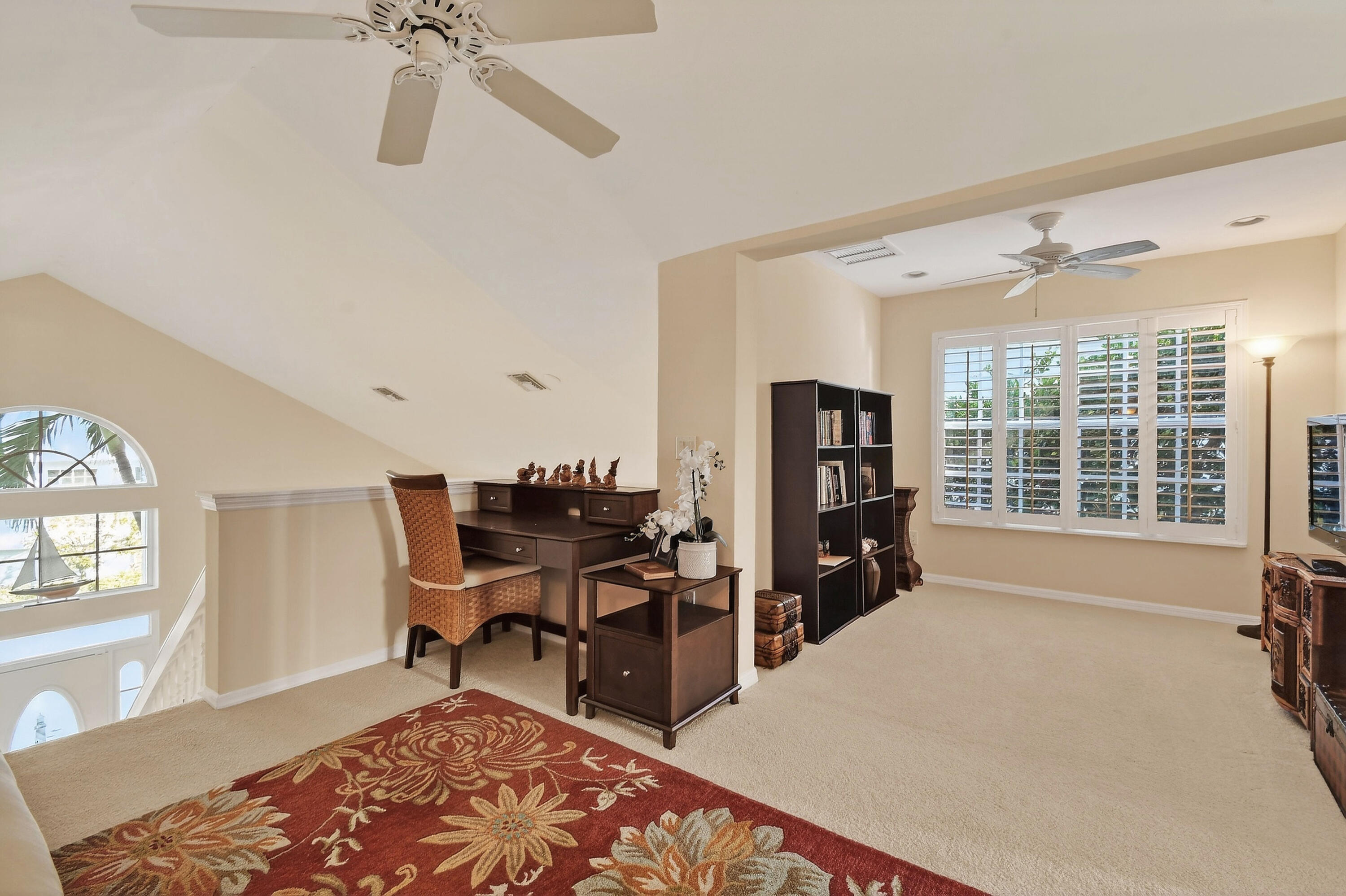 154 Jupiter Key Road Jupiter, FL 33477 - Photo 23 of 64 a room with furniture and a window