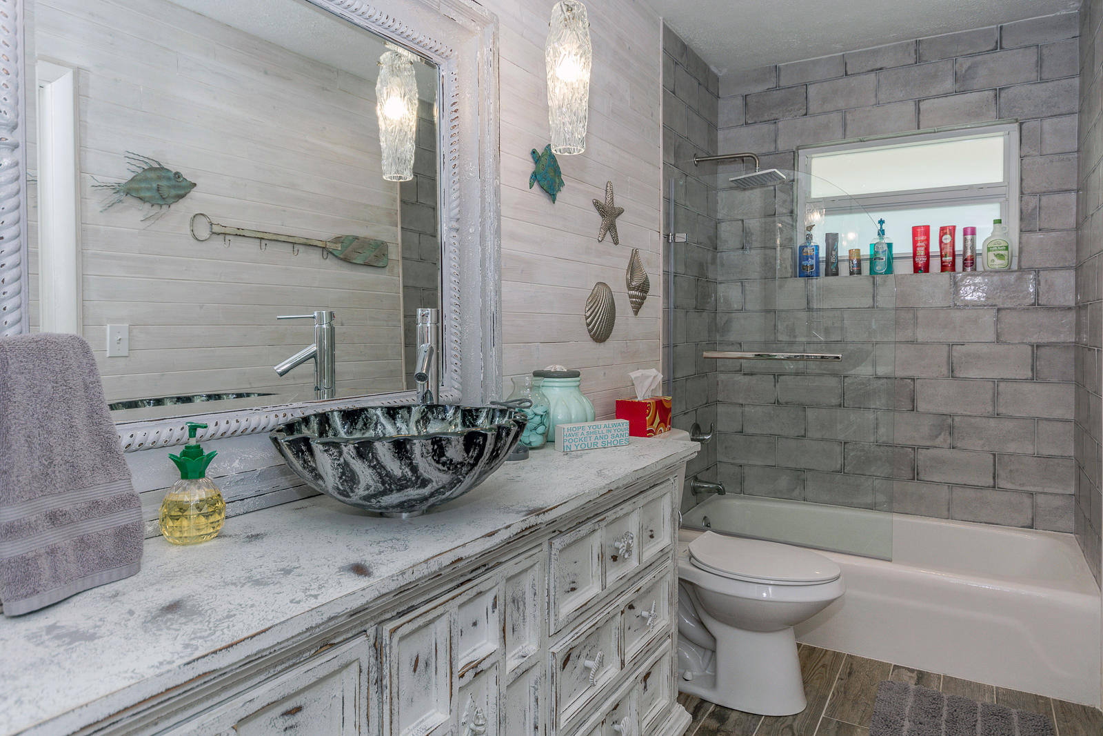218 Norfolk Road Jupiter, FL 33469 - Photo 16 of 23 untitled shoot-2407