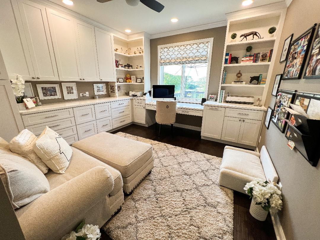 3503 Deep Cut Road Woodstock, IL 60098 - Photo 15 of 34 a living room with furniture and a large window