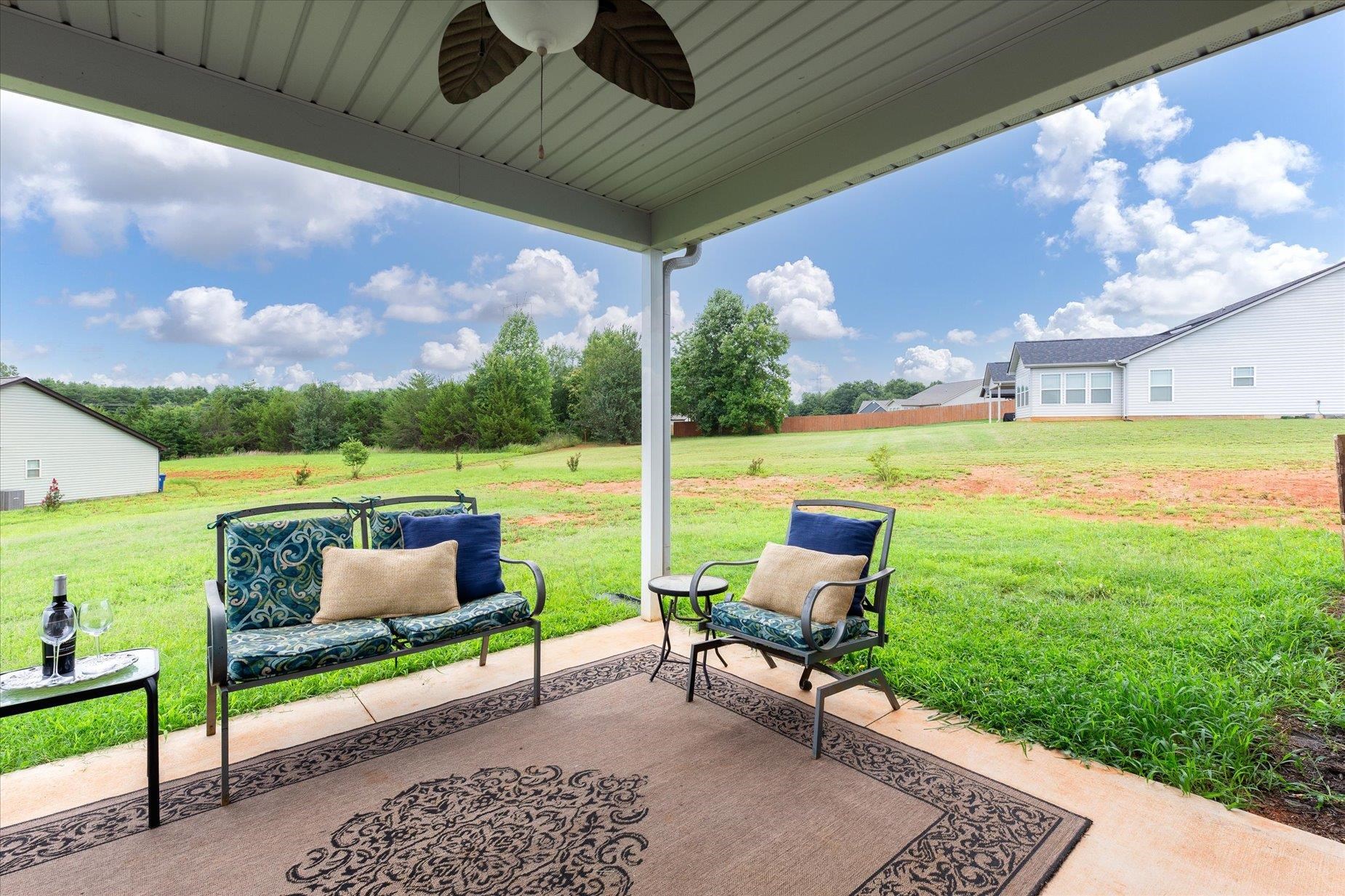446 Roys Place Wellford, SC 29385 - Photo 12 of 27