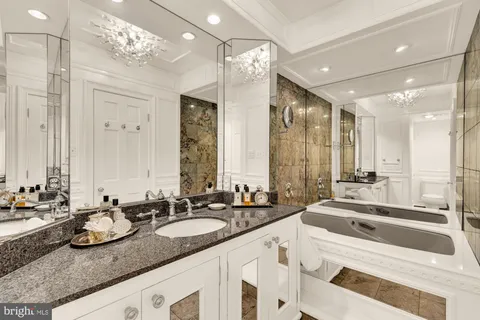 $1,890,000 | 400 Madison Street, Unit 501/510, Alexandria, VA 22314