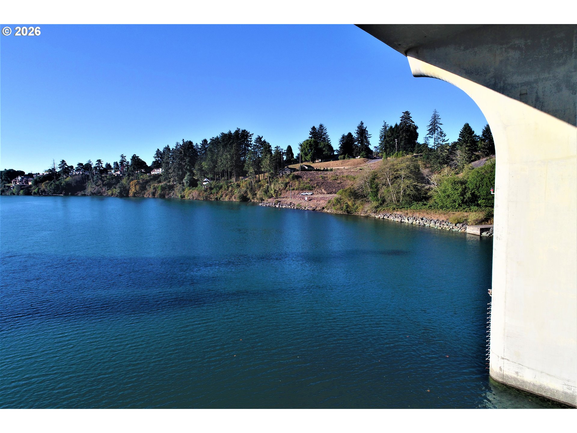 6420 Bridge Street Brookings, OR 97415 - Photo 13 of 26