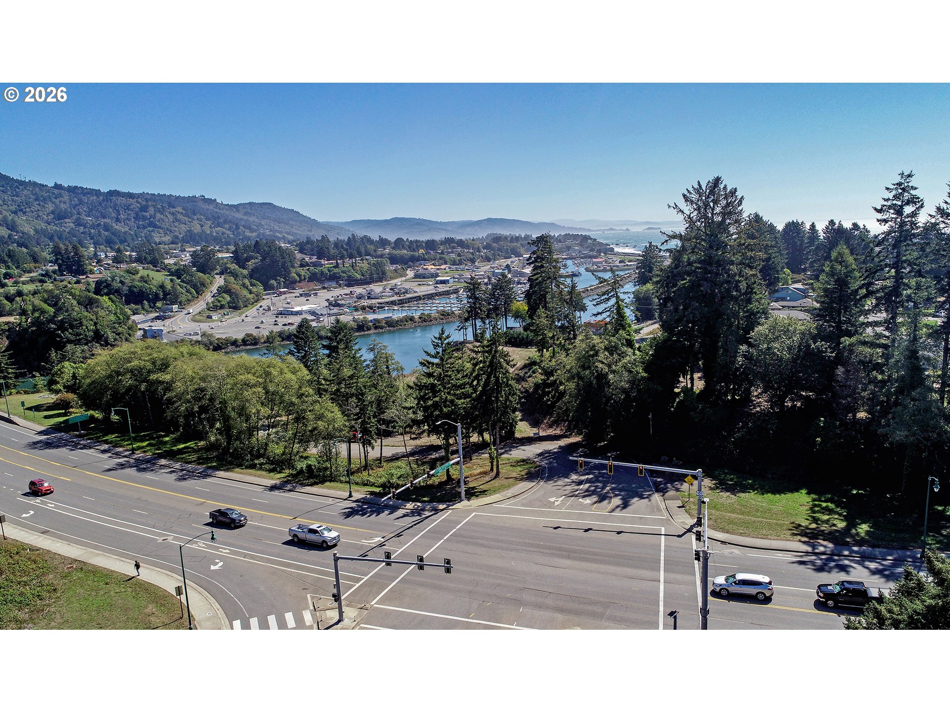 6420 Bridge Street Brookings, OR 97415 - Photo 5 of 26