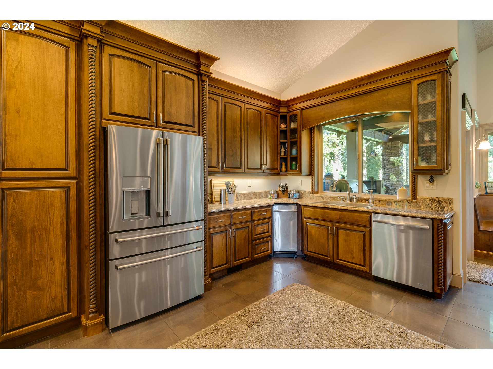 15750 South Gerber Road Oregon City, OR 97045 - Photo 13 of 47 Kitchen