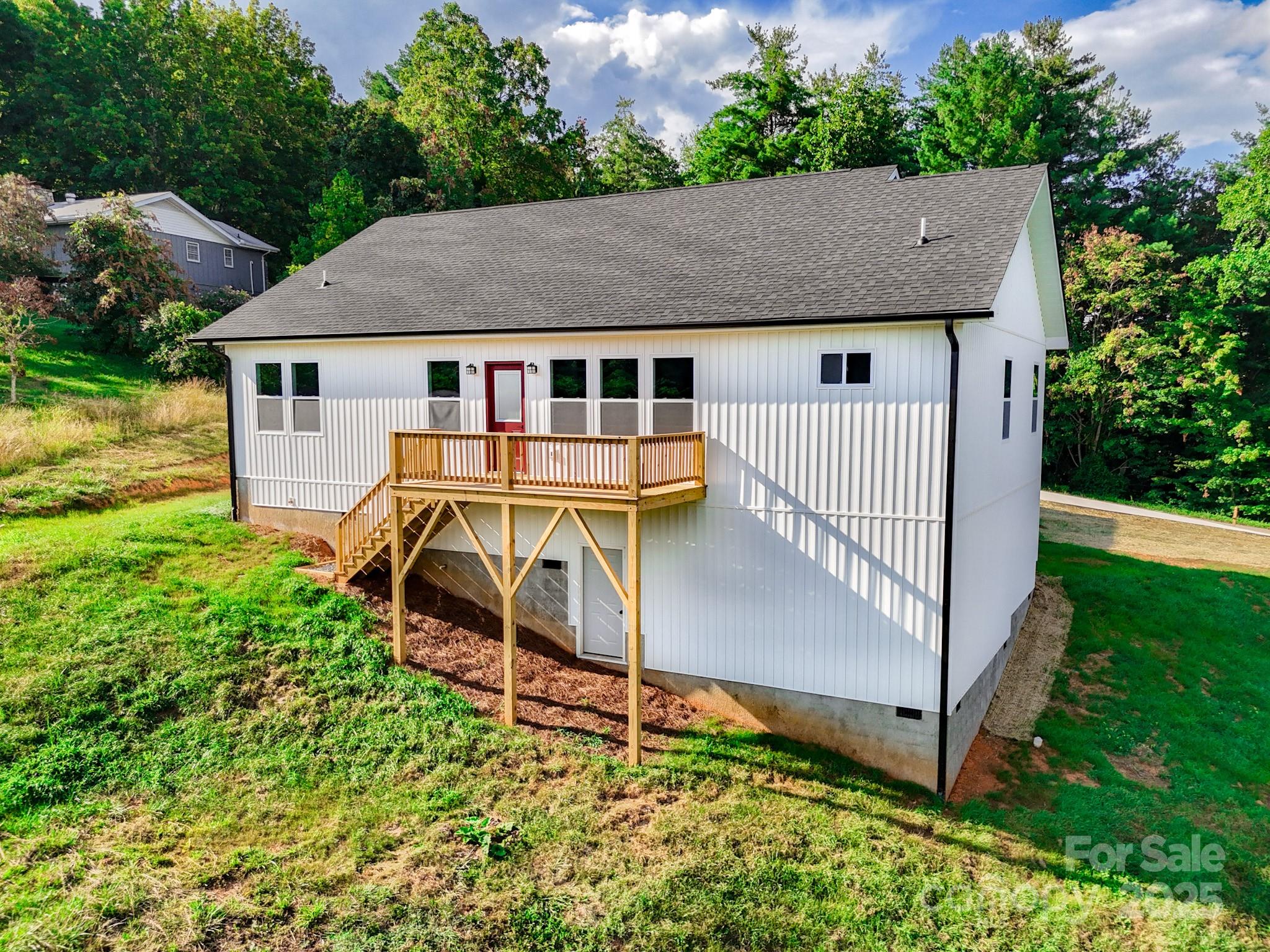 220 Pine Ridge Road Mars Hill, NC 28754 - Photo 5 of 47 Gallery Image 5