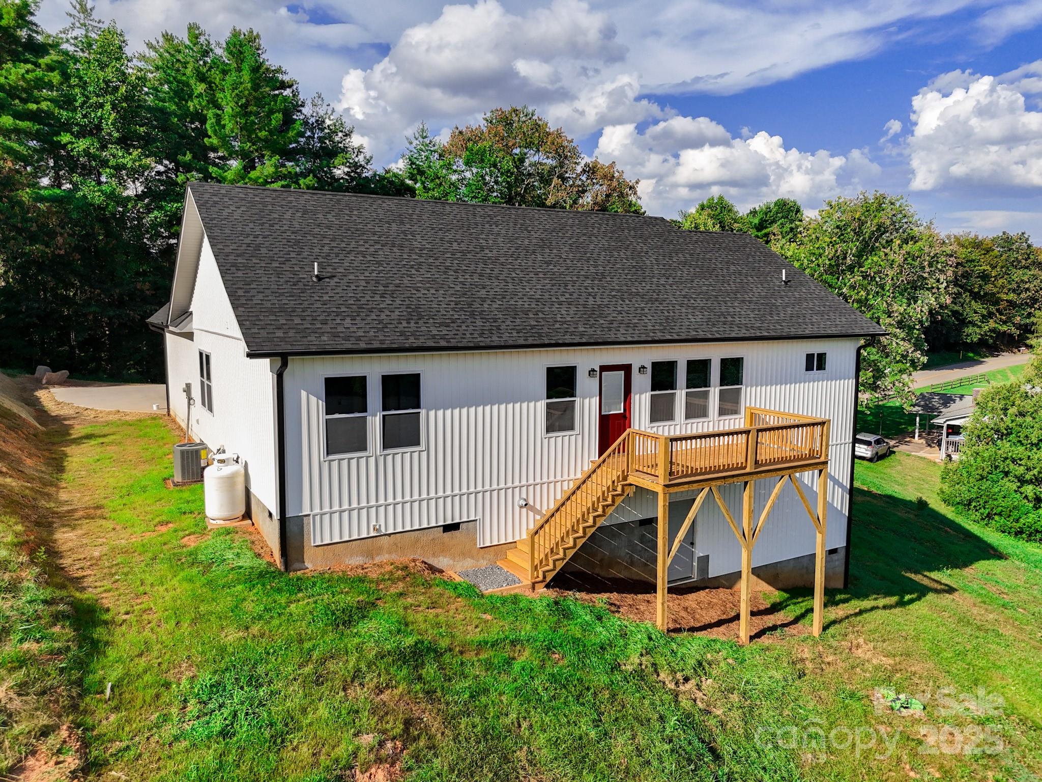 220 Pine Ridge Road Mars Hill, NC 28754 - Photo 6 of 47 Gallery Image 6
