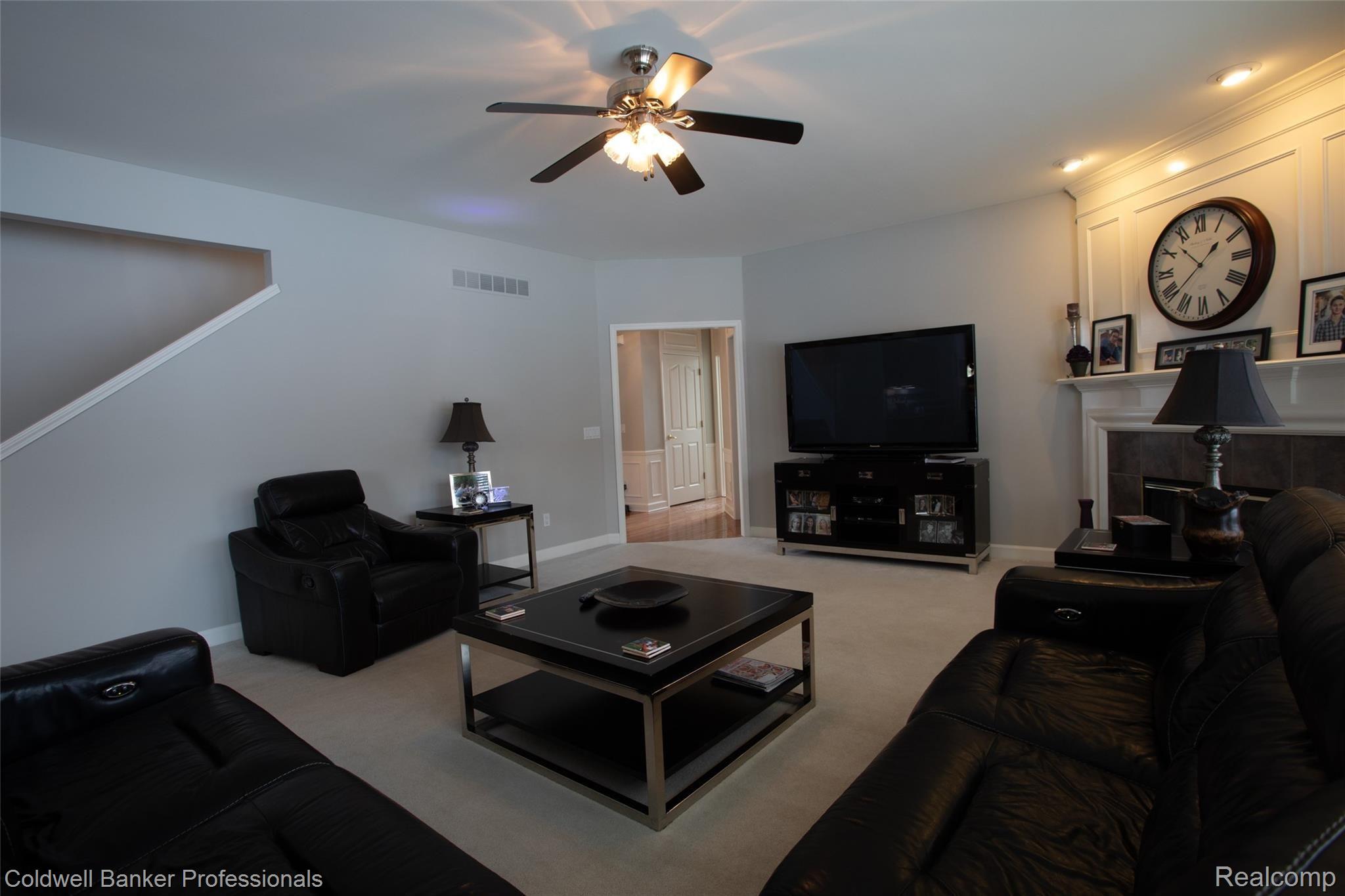 17137 Orchard Ridge Road Northville, MI 48168 - Photo 17 of 59 244A1520.jpg