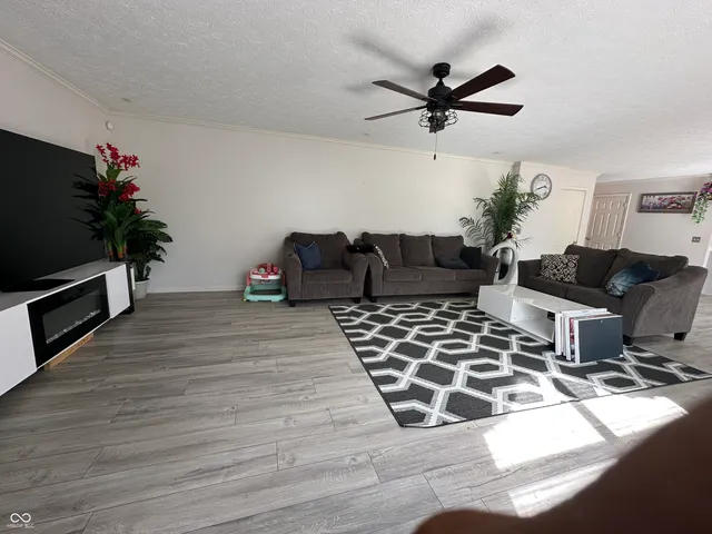 $420,000 | 6425 Bonneville Drive, Indianapolis, IN 46237