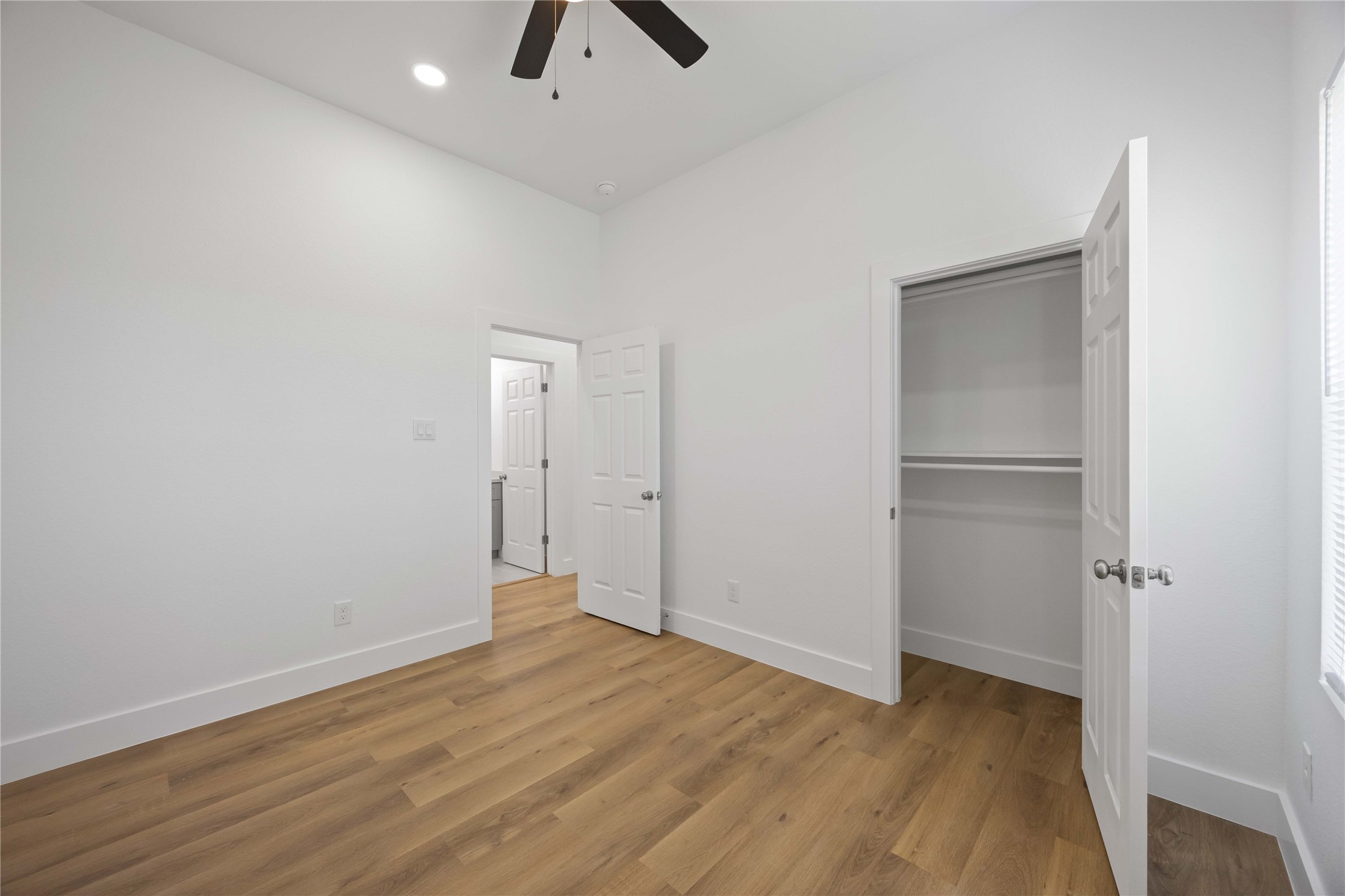 9723 Cargill Street, Unit B Houston, TX 77029 - Photo 12 of 21