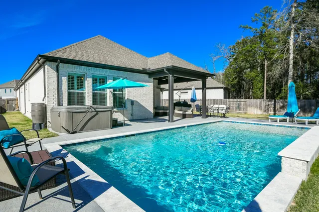 $449,500 | 17463 Vino Vines Lane, Conroe, TX 77302