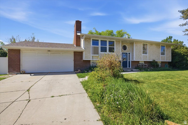 2811 La Strada Way Riverton, UT 84065 - Photo 3 of 30