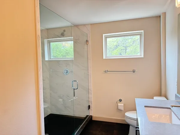 $2,700 | 3600 South Lamar Boulevard, Unit 200, Austin, TX 78704