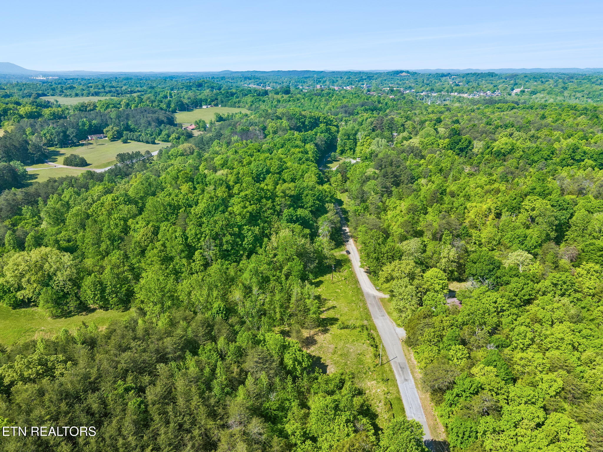 490 Co Road Etowah, TN 37331 - Photo 12 of 16 12-Co Rd 490 etowah - 012