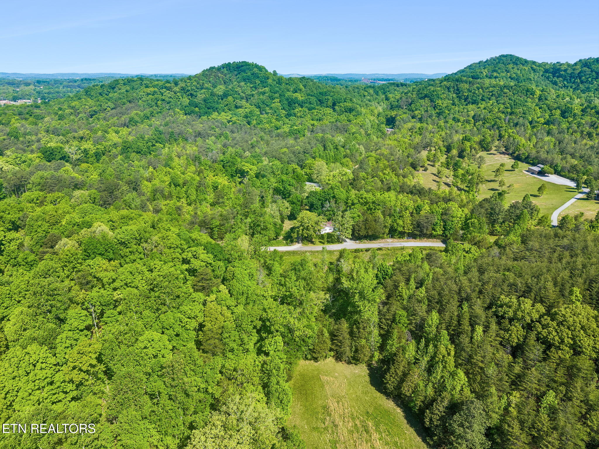 490 Co Road Etowah, TN 37331 - Photo 14 of 16 14-Co Rd 490 etowah - 014