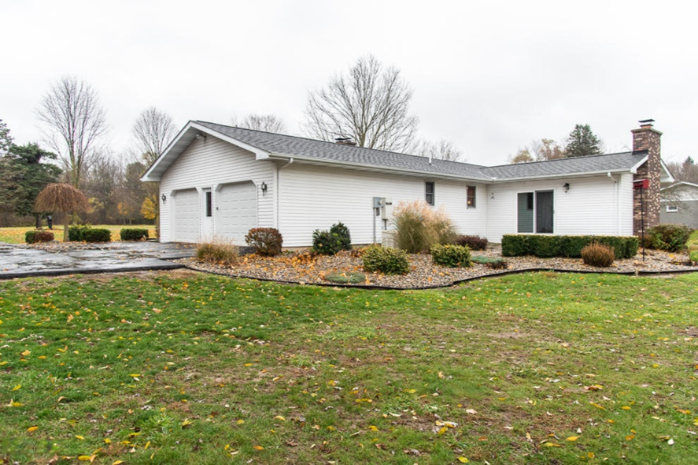 12311 Perry Road Battle Creek, MI 49015 - Photo 35 of 38 DSC_1216