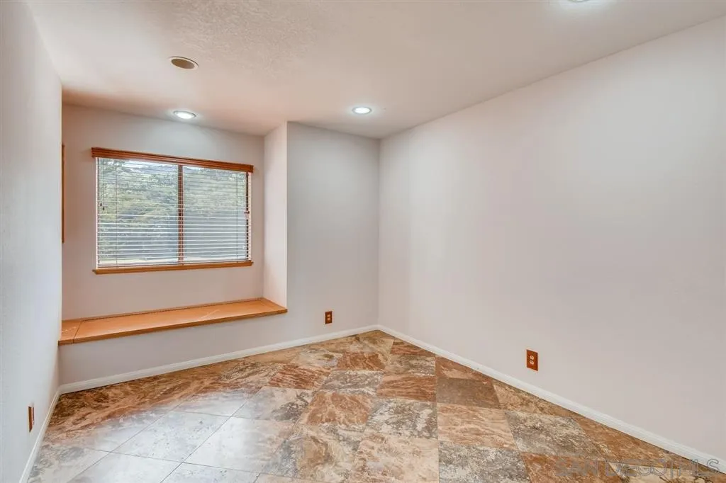 15106 Lyons Valley Road Jamul, CA 91935 - Photo 16 of 25 Gallery Image 16