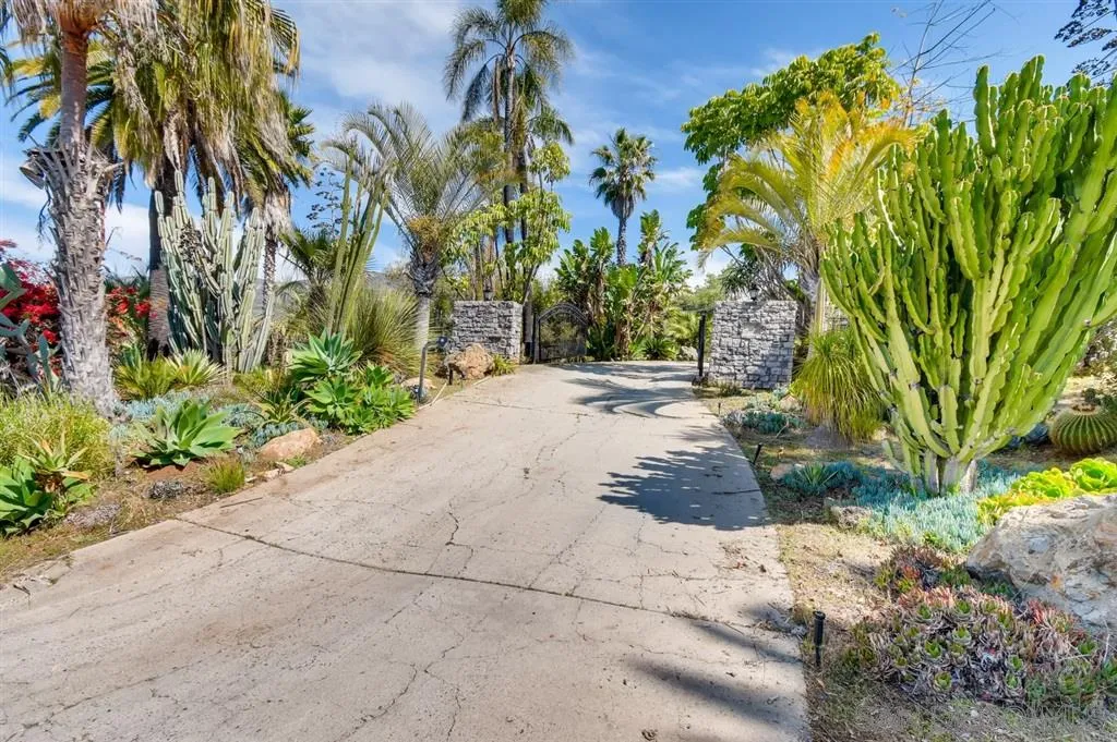 15106 Lyons Valley Road Jamul, CA 91935 - Photo 2 of 25 Gallery Image 2