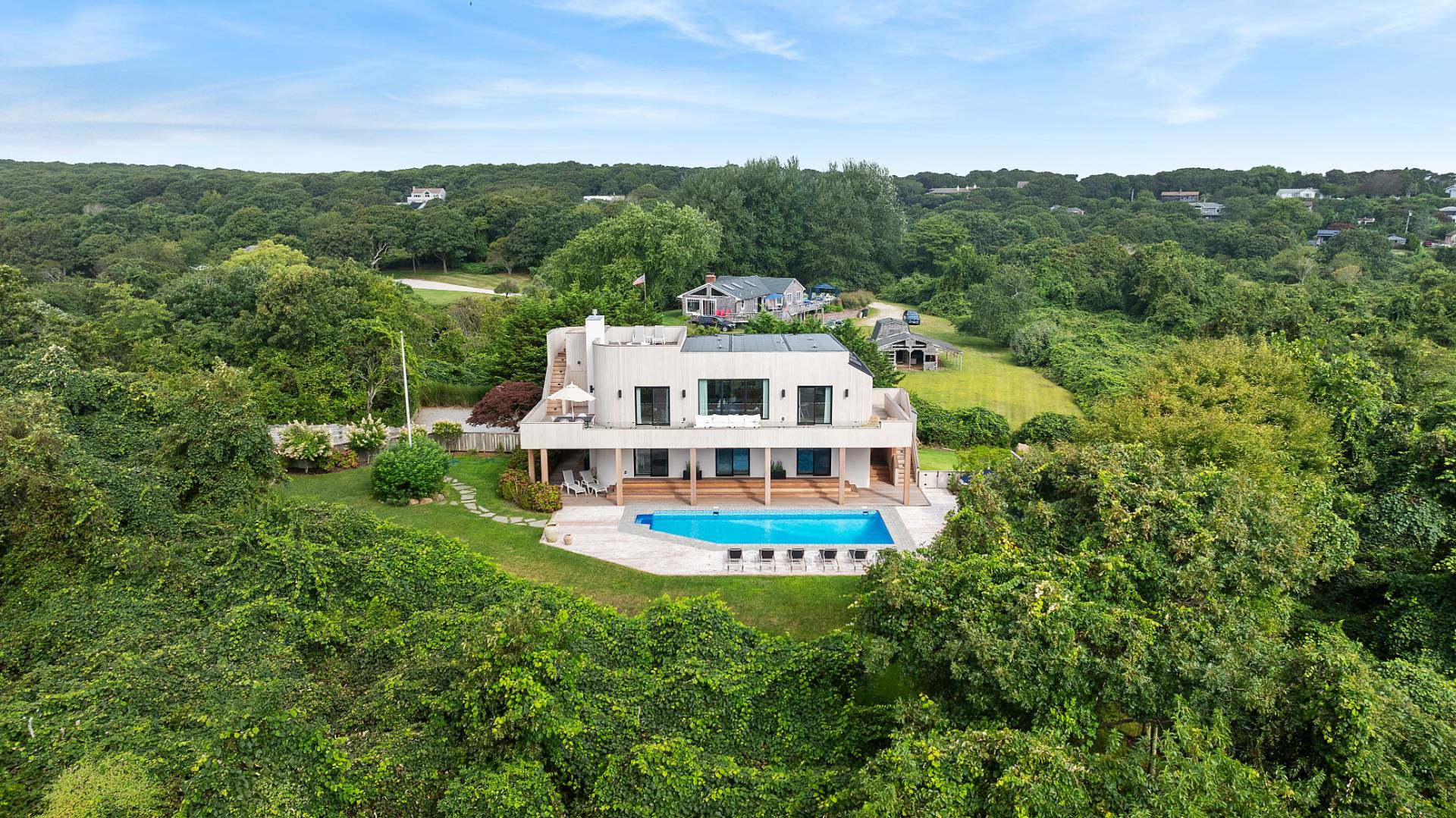 11 Fairview Road Montauk, NY 11954 - Photo 37 of 38