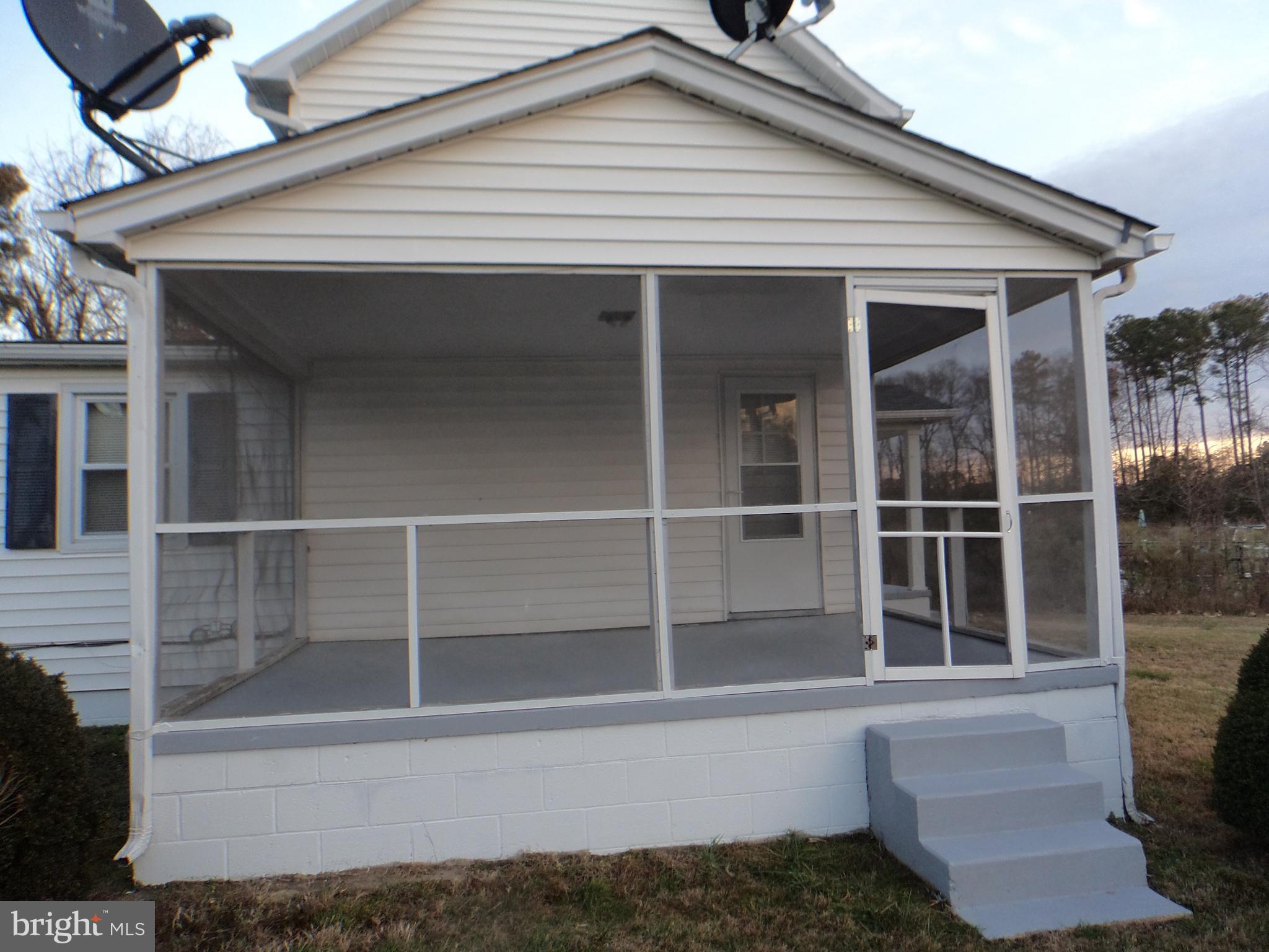 21079 Arnold Road Avenue, MD 20609 - Photo 5 of 26 Exterior (Rear)