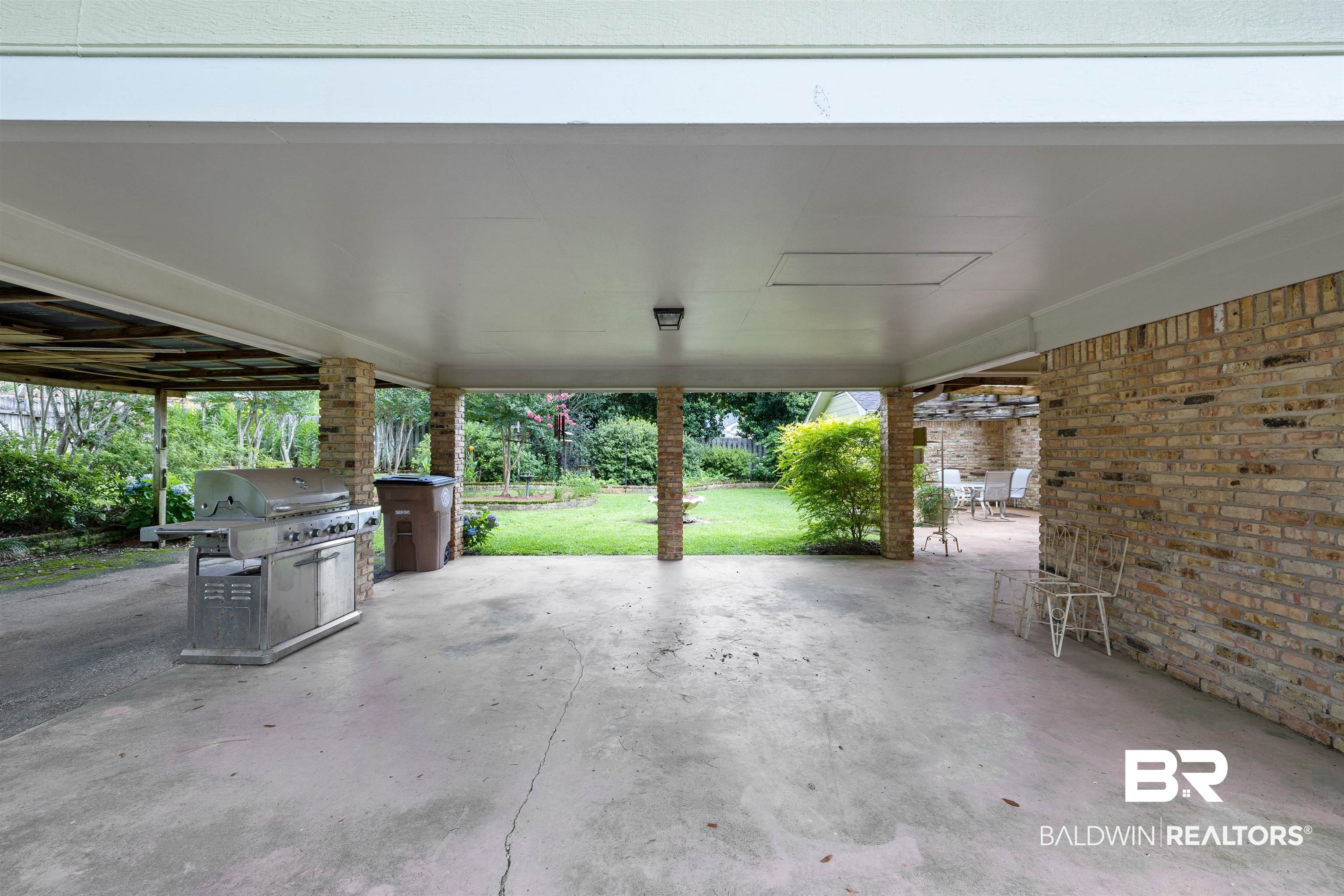6004 Cherry Ridge Court Mobile, AL 36609 - Photo 37 of 40 Carport
