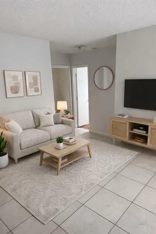 $2,300 | 218 Northwest 9th Avenue, Dania Beach, FL 33004