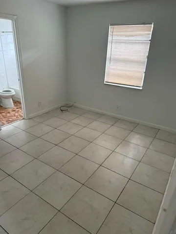 $2,300 | 218 Northwest 9th Avenue, Dania Beach, FL 33004