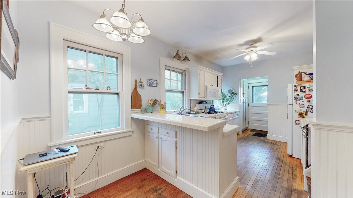 3004 Warrington Road Cleveland, OH 44120 - Photo 10 of 50 Gallery Image 10