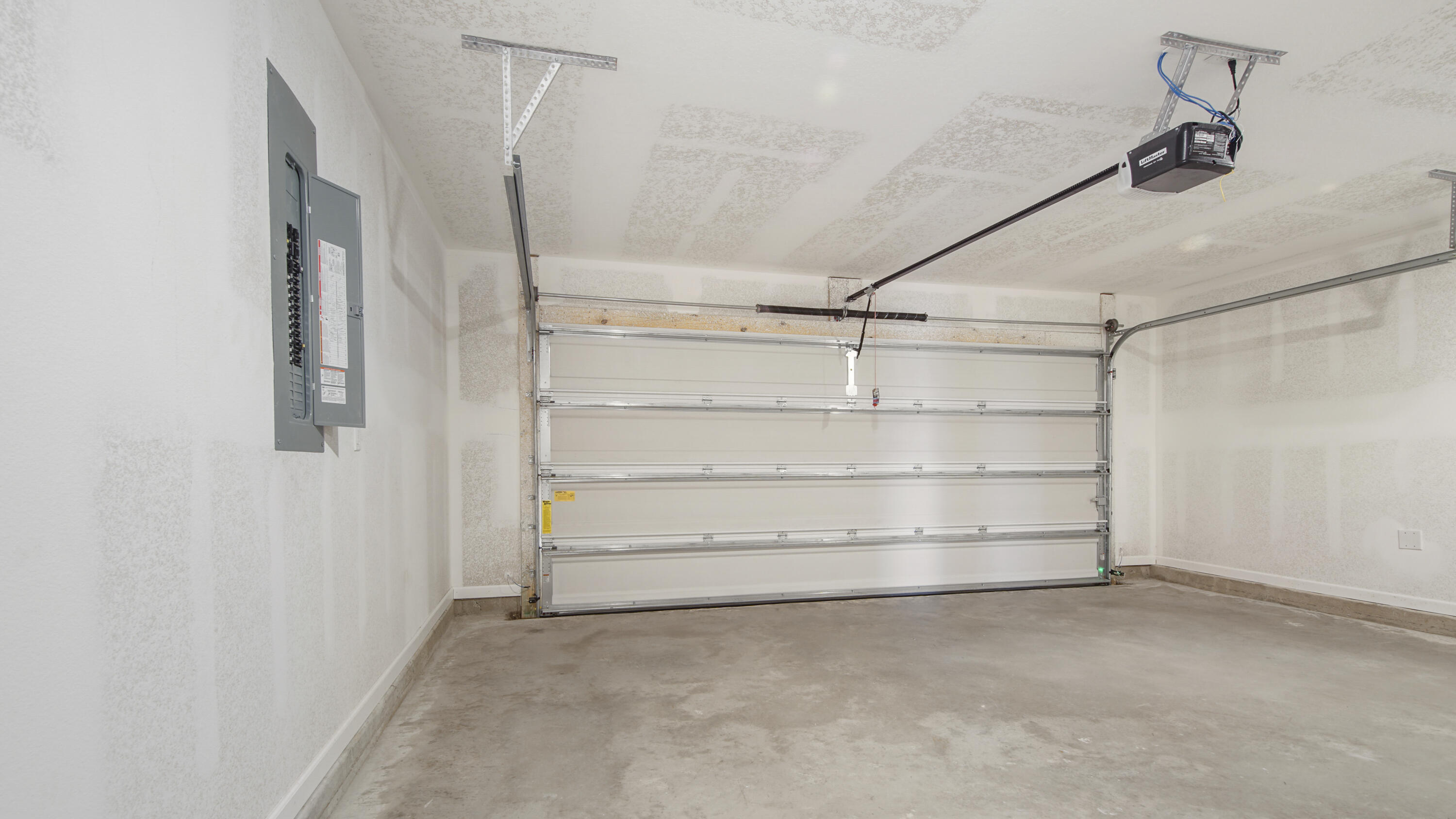 234 Gray Owl Drive Freeport, FL 32439 - Photo 37 of 37 a view of an empty walk in closet